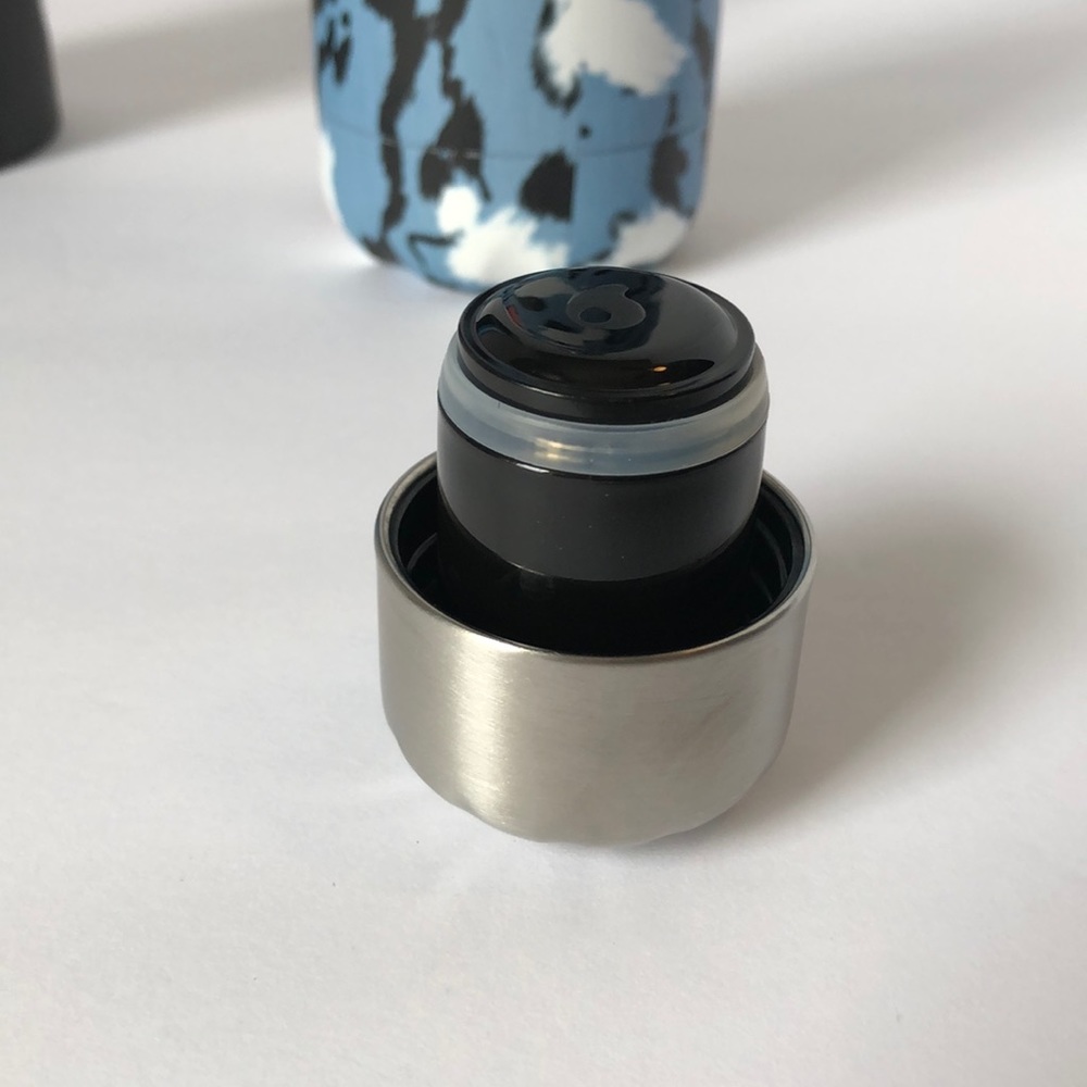 Swell Water bottle - Picture 3 of 4